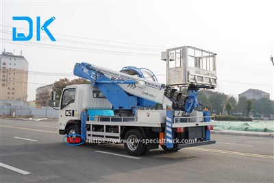 Isuzu légi munkakocsi