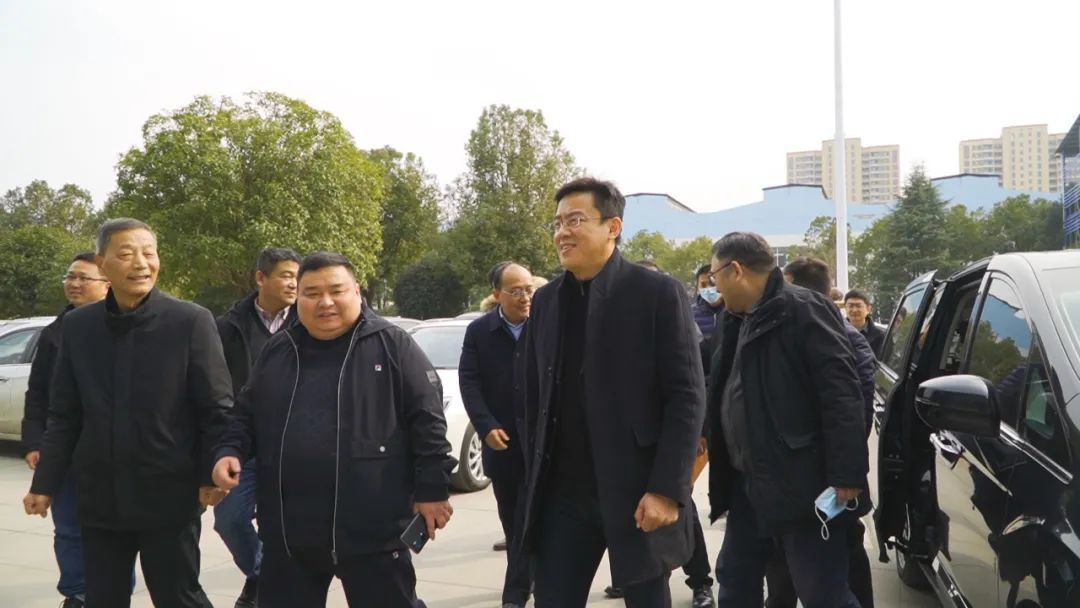 A Chengli Automobile Group és a Dongfeng Motor Co., Ltd. átfogóan elmélyíti a...